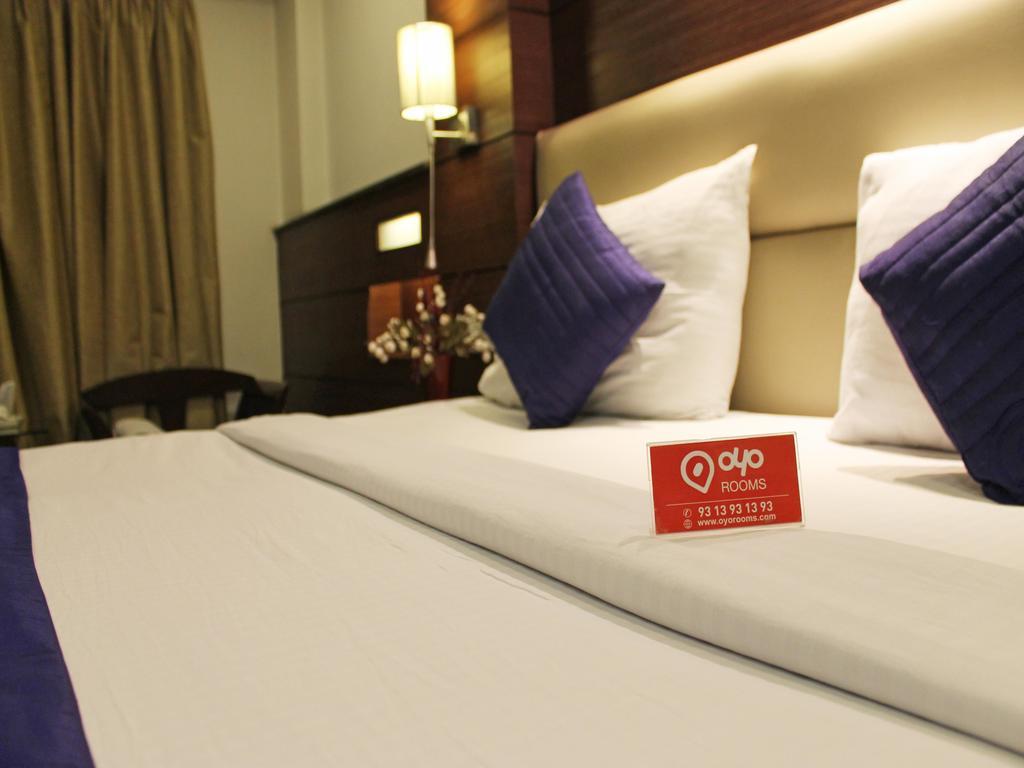 Oyo Premium Safdarjung 3*